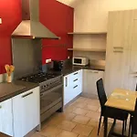Maison Avec Vue Sur Le Viscos